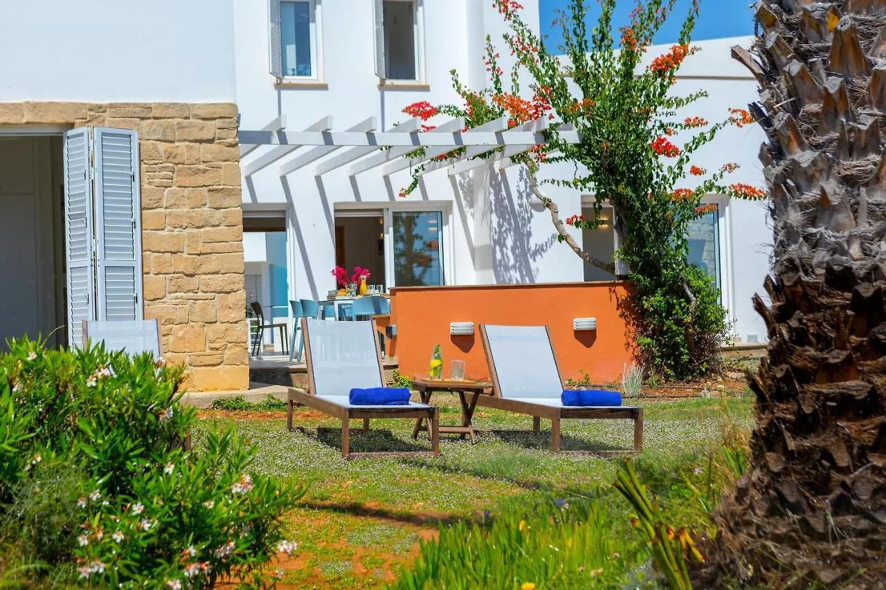 Protaras Seafront Villa Violetta