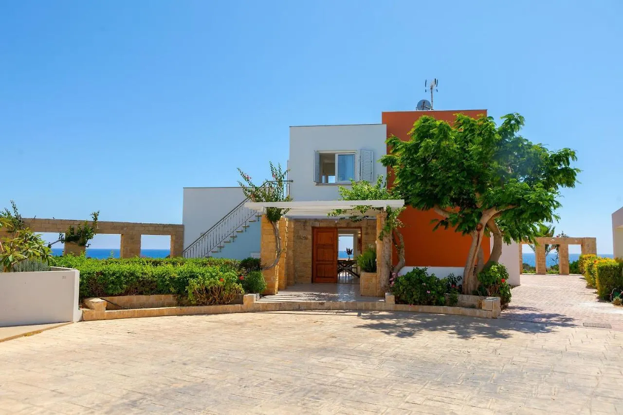 Protaras Seafront Villa Violetta